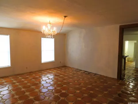 Dining - 484 Avenue R, Lakehills, TX 78063 photo 1 of 1