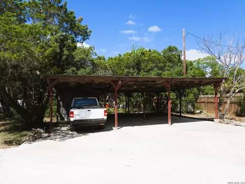 Exterior - 484 Avenue R, Lakehills, TX 78063 photo 17 of 32