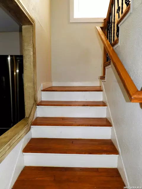 Entry Way - 484 Avenue R, Lakehills, TX 78063 photo 4 of 6