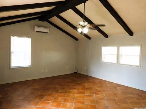 Living - 484 Avenue R, Lakehills, TX 78063 photo 3 of 12