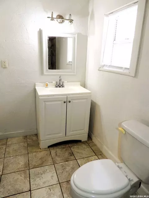 Bath - 484 Avenue R, Lakehills, TX 78063 photo 6 of 6