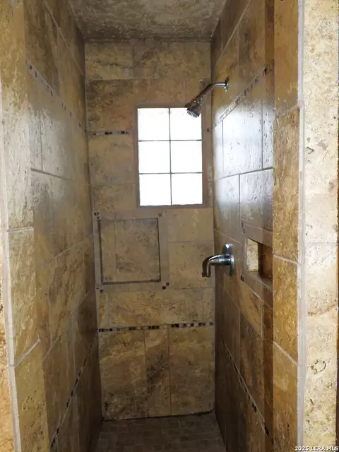 Bath - 484 Avenue R, Lakehills, TX 78063 photo 2 of 6