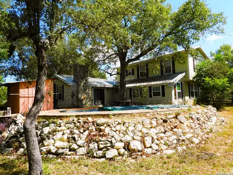 Other - 484 Avenue R, Lakehills, TX 78063 photo 9 of 10