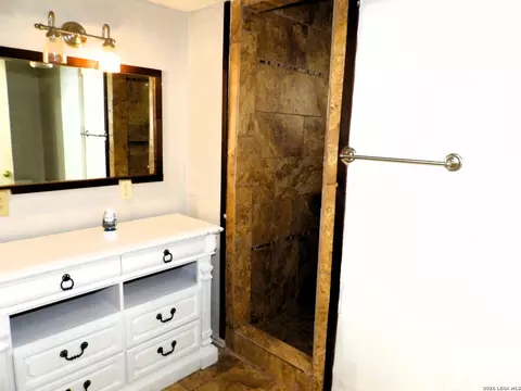 Bath - 484 Avenue R, Lakehills, TX 78063 photo 1 of 6
