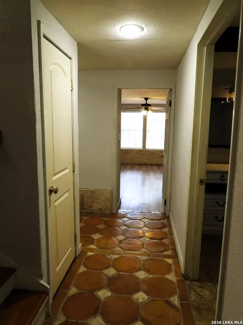 Entry Way - 484 Avenue R, Lakehills, TX 78063 photo 3 of 6