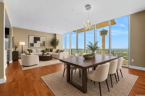 610 E Market St #3111, San Antonio, TX 78205