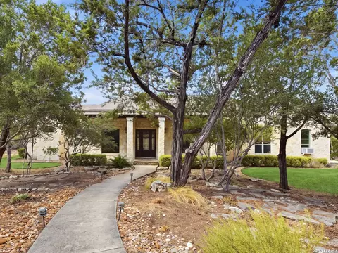 104 Auburn Xing, Boerne, TX 78006