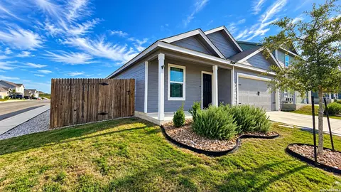 5986 Companion Loop, Bulverde, TX 78163