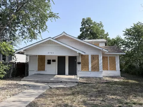 2721 W Cesar E Chavez Blvd, San Antonio, TX 78207