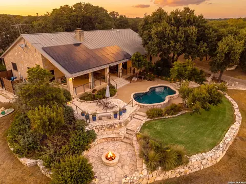 26037 Lewis Rnch, New Braunfels, TX 78132