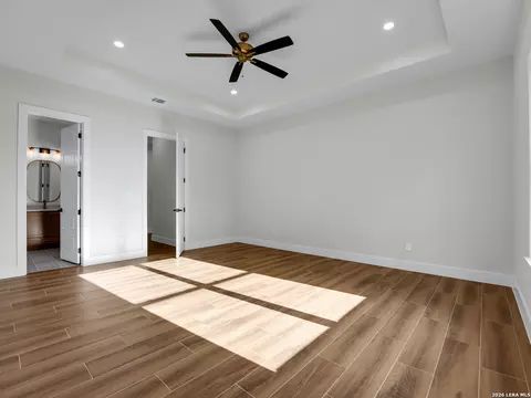 Bedroom - 101 W Medium Meadow Dr, Lytle, TX 78052 photo 11 of 11
