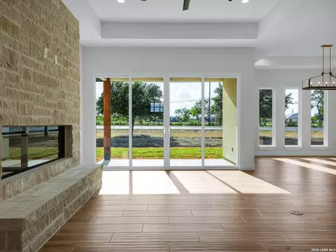 Living - 101 W Medium Meadow Dr, Lytle, TX 78052 photo 7 of 8