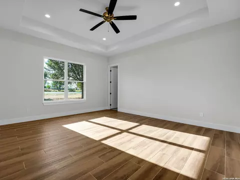 Other - 101 W Medium Meadow Dr, Lytle, TX 78052 photo 6 of 11