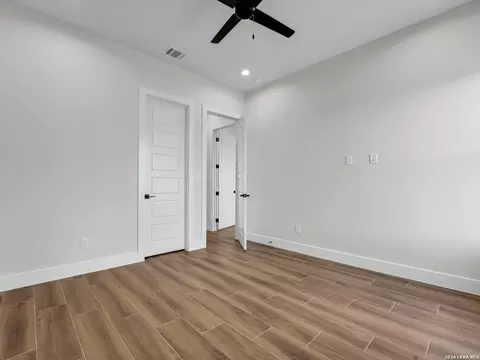 Bedroom - 101 W Medium Meadow Dr, Lytle, TX 78052 photo 2 of 11
