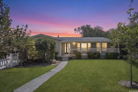 334 Karen Ln, San Antonio, TX 78209