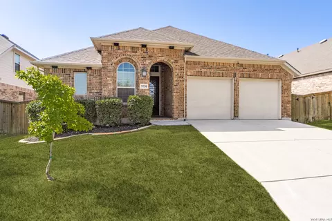 9750 Monken, Boerne, TX 78006