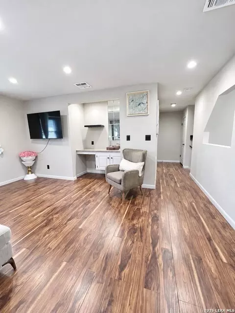 Entry Way - 9142 Windgarden, Windcrest, TX 78239 photo 3 of 3