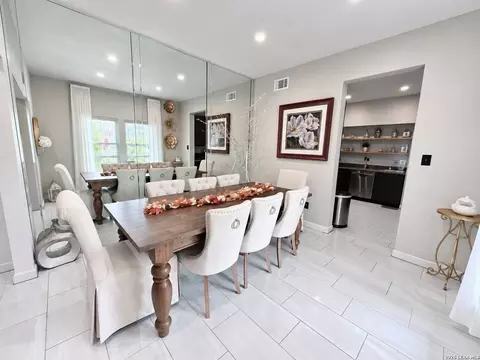 Dining - 9142 Windgarden, Windcrest, TX 78239 photo 1 of 1