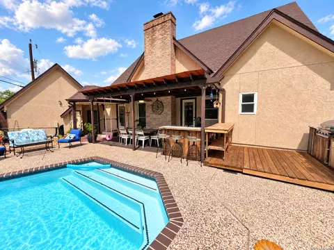 Exterior - 9142 Windgarden, Windcrest, TX 78239 photo 14 of 17