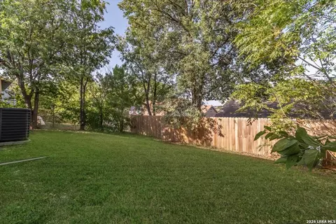 Exterior - 9706 Meadow Dr, Converse, TX 78109 photo 4 of 4