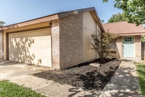 Exterior - 9706 Meadow Dr, Converse, TX 78109 photo 2 of 4