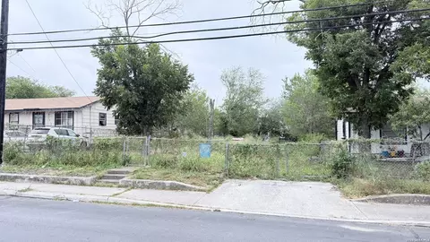 2942 Pitluk Ave, San Antonio, TX 78211