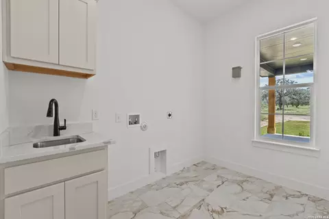 Other - 3539 County Road 676, Devine, TX 78016 photo 4 of 5
