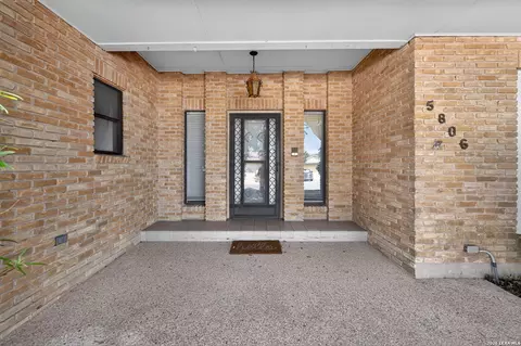 Exterior - 5806 Winterhaven Dr, Windcrest, TX 78239 photo 6 of 13