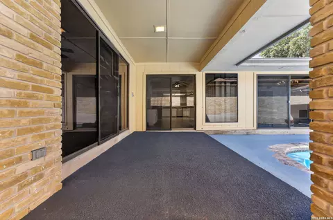 Exterior - 5806 Winterhaven Dr, Windcrest, TX 78239 photo 7 of 13