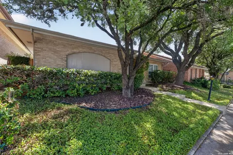 Exterior - 5806 Winterhaven Dr, Windcrest, TX 78239 photo 5 of 13