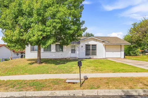 3007 Dall Trl, San Antonio, TX 78228