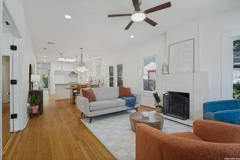 214 Ira Ave, San Antonio, TX 78209