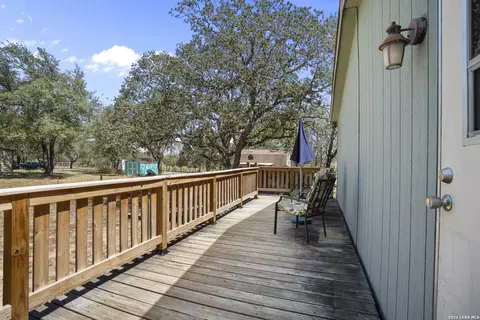 Exterior - 170 Savannah Grv, Von Ormy, TX 78073 photo 2 of 9