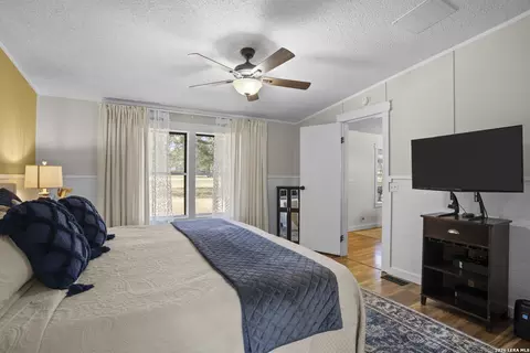 Bedroom - 170 Savannah Grv, Von Ormy, TX 78073 photo 3 of 4