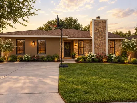 6311 Village Park, San Antonio, TX 78250