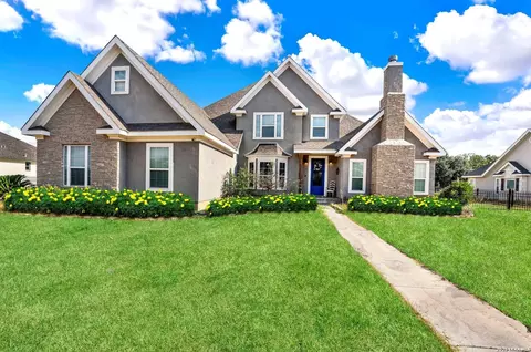 1191 County Road 4516, Castroville, TX 78009