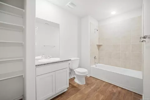 Bath - 15603 Garam Trl, Von Ormy, TX 78073 photo 2 of 2