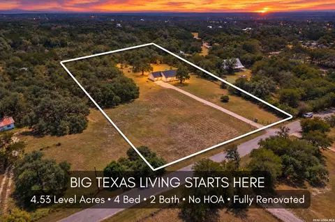 1070 Lonesome Trl, Driftwood, TX 78619