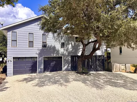 603 Barbara Dr, Canyon Lake, TX 78133