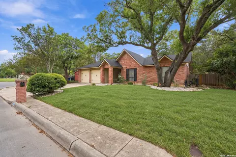 12423 Paige Trl, San Antonio, TX 78249
