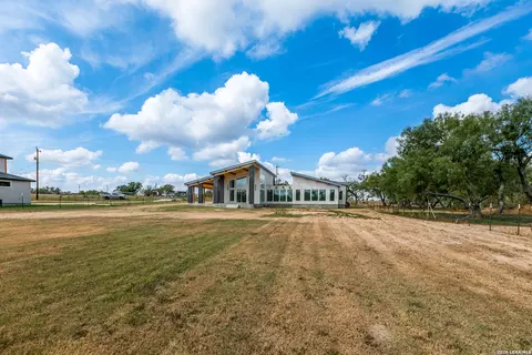 Exterior - 21660 Senior Rd #2, Von Ormy, TX 78073 photo 7 of 9