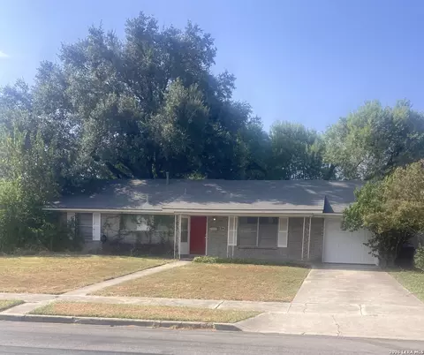 114 Springwood Ln, San Antonio, TX 78216