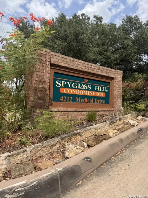 4212 Medical Dr #424, San Antonio, TX 78229