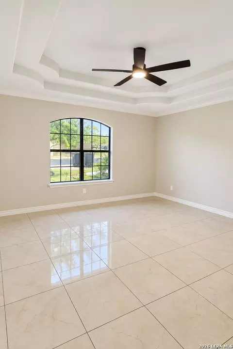 2176 Stone, Eagle Pass, TX 78852 photo 4