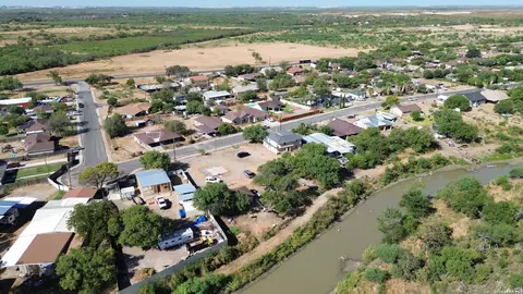 View/Area - 3822 Dalia St, Eagle Pass, TX 78852 photo 1 of 6