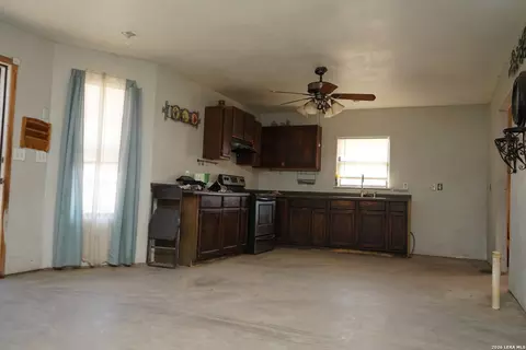 Living - 3822 Dalia St, Eagle Pass, TX 78852 photo 4 of 4