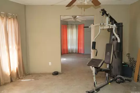 Living - 3822 Dalia St, Eagle Pass, TX 78852 photo 2 of 4