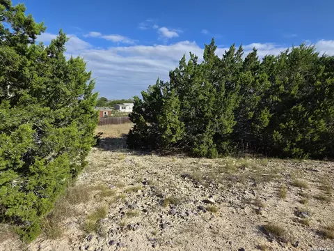 503 Private Road 1520, Bandera, TX 78003