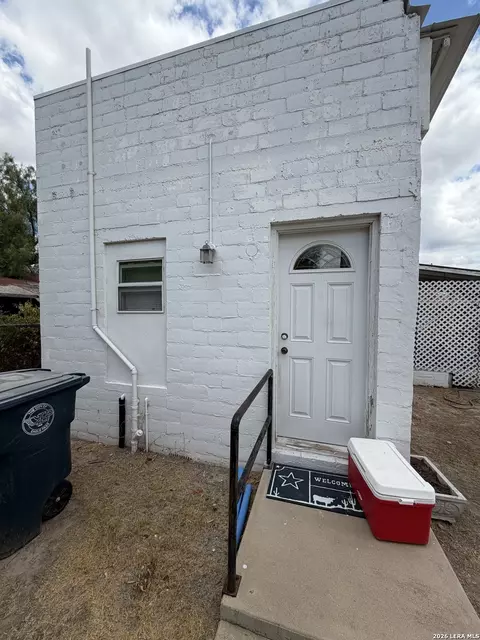 Other - 714 Webster St, Eagle Pass, TX 78852 photo 2 of 3