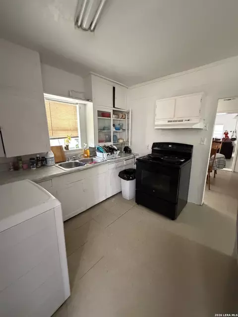 Kitchen - 714 Webster St, Eagle Pass, TX 78852 photo 2 of 3